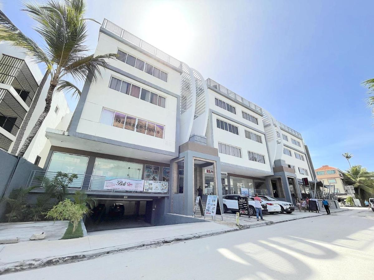 بونتا كانا Rooftop Pool Ducassi Studio Suites Deluxe Hotel Beach Club & Spa المظهر الخارجي الصورة