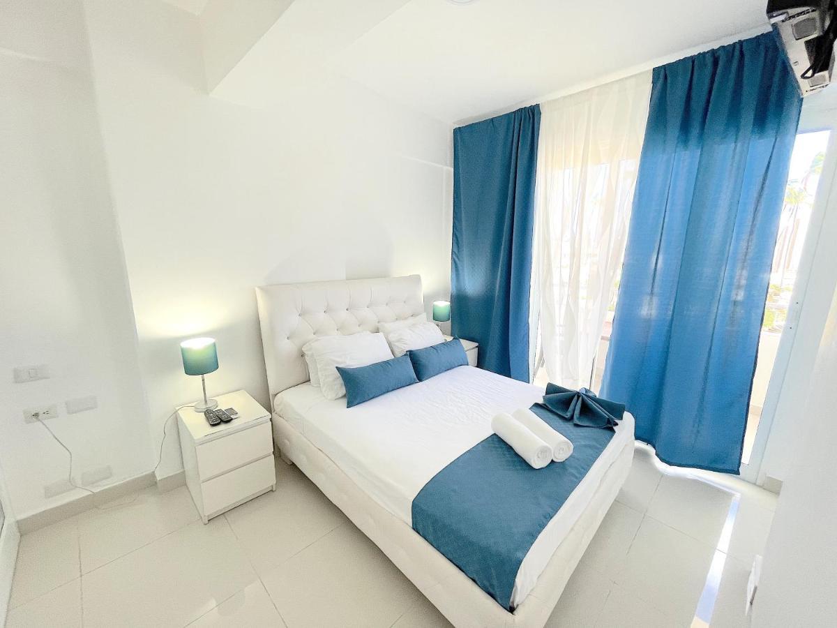 بونتا كانا Rooftop Pool Ducassi Studio Suites Deluxe Hotel Beach Club & Spa المظهر الخارجي الصورة